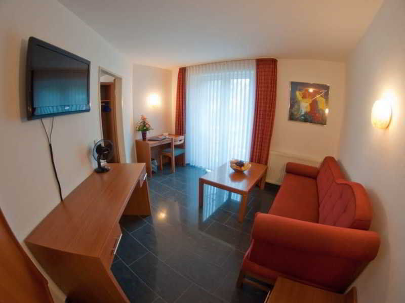 מונסטר Hotel Europa מראה חיצוני תמונה